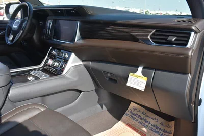 GMC YUKON DENALI 4WD 2023 | WHITE-19