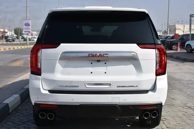 GMC YUKON DENALI 4WD 2023 | WHITE-18