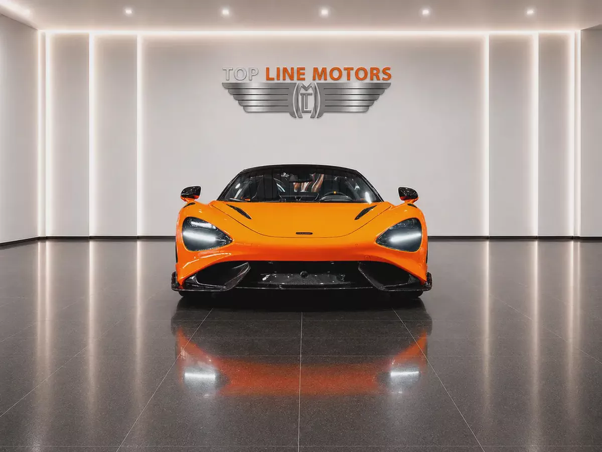 McLaren 765LT Spider, GCC, Under Warranty, Fully Loaded, Convertible,  Full Carbon Fibre, PPF-3-3