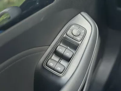 MG 5 LUXURY-15