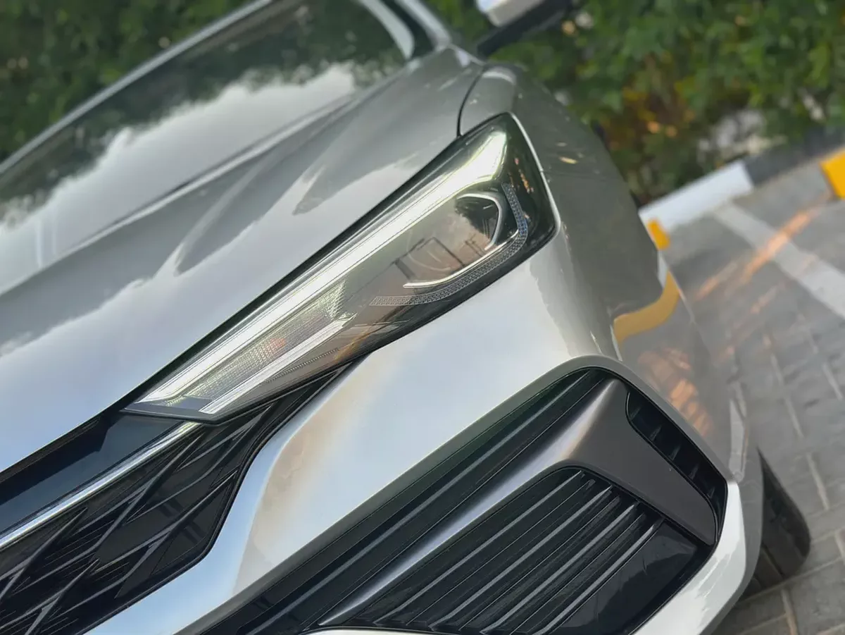MG 5 LUXURY-7-7
