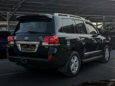 Toyota Land Cruiser GXR LAND-2