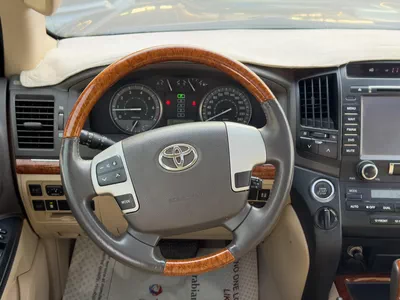 Toyota Land Cruiser GXR LAND-12