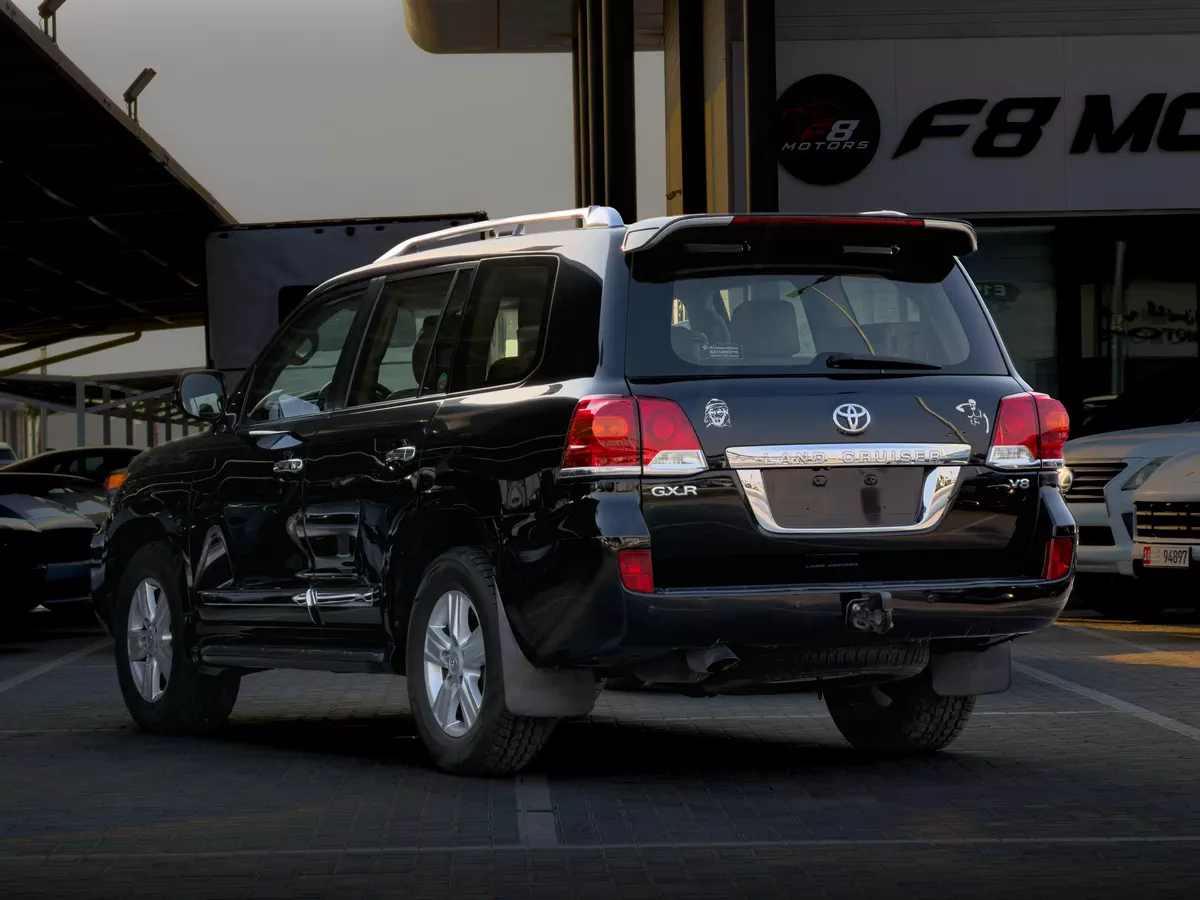 Toyota Land Cruiser GXR LAND-1-1