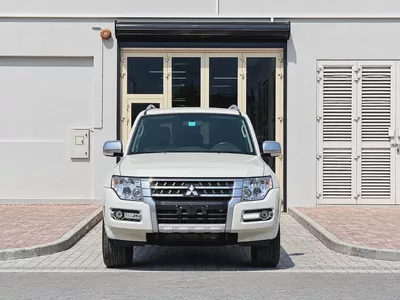 AED 1,300 EMI P.M | MITSUBISHI | PAJERO | GLS | FULL SERVICE HISTORY | 0% DOWNPAYMENT-1