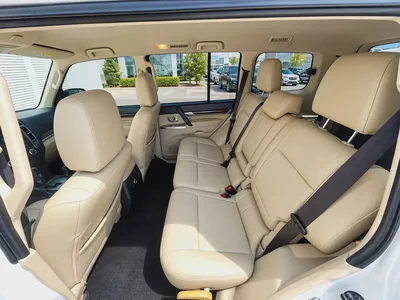 AED 1,300 EMI P.M | MITSUBISHI | PAJERO | GLS | FULL SERVICE HISTORY | 0% DOWNPAYMENT-19