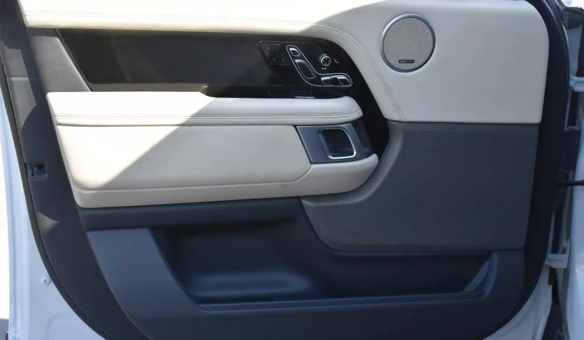 RANGE ROVER LWB SC 2020 | WHITE-2-2