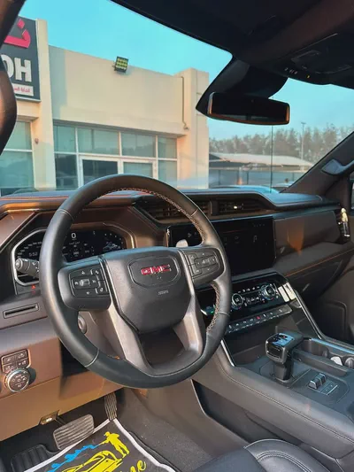 2023 GMC Sierra AT4 GCC Specs-3