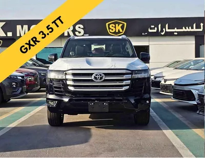 Toyota Land Cruiser GXR || 3.5L PETROL V6 / SMALL DVD / BIG BUMPER / 2 PWR SEAT + LEATHER / SUNROOF / CHROME CLADDING /-0