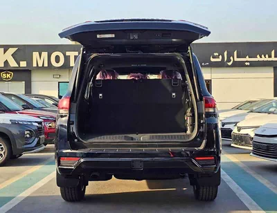 Toyota Land Cruiser GXR || 3.5L PETROL V6 / SMALL DVD / BIG BUMPER / 2 PWR SEAT + LEATHER / SUNROOF / CHROME CLADDING /-4