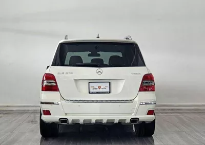 Mercedes Benz GLK300 GE GCC - MERCEDES-BENZ - GLK 300 3.5L-6CYL - PANORAMIC ROOF - EXCELLENT CONDITION --4