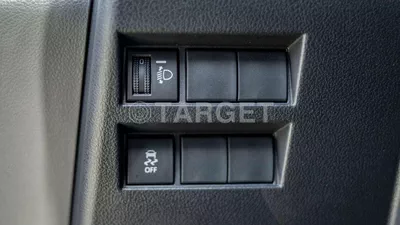 Toyota Land Cruiser GXR LAND CRUISER GXR 4.0L PETROL-17