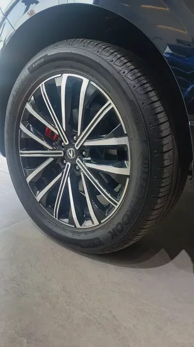 2023 CHANGAN UNI K  PLATINUM WITH 360 DEGREE CAMERA/FULLY LOADED BRAND NEW ZERO KM-6
