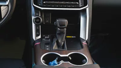 2026 Toyota Land Cruiser GXR 4.0L WITHOUT RADAR GCC Specs-14