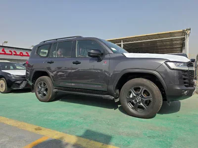 TOYOTA LAND CRUISER GR SPORT PETROL 2026-9