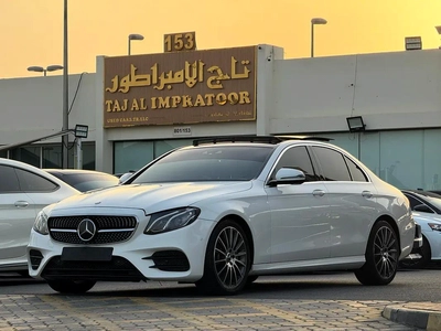 Mercedes-Benz E 300 2018, American Specs-9