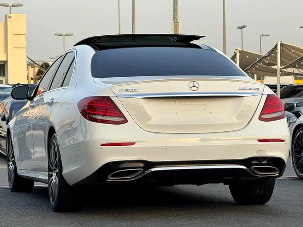 Mercedes-Benz E 300 2018, American Specs