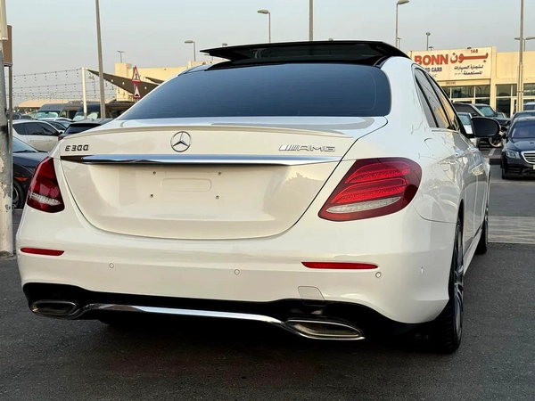 Mercedes-Benz E 300 2018, American Specs