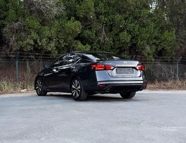 Nissan Altima SL Nissan Altima | 2.5 L | 2021 | GCC | Accident-Free | In Excellent Condition