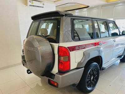 Nissan Patrol Safari Super Safari 2020 GCC Specs-6