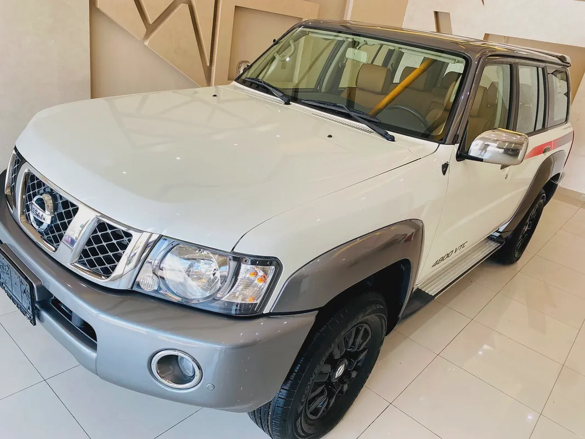 Nissan Patrol Safari Super Safari 2020 GCC Specs-1-1