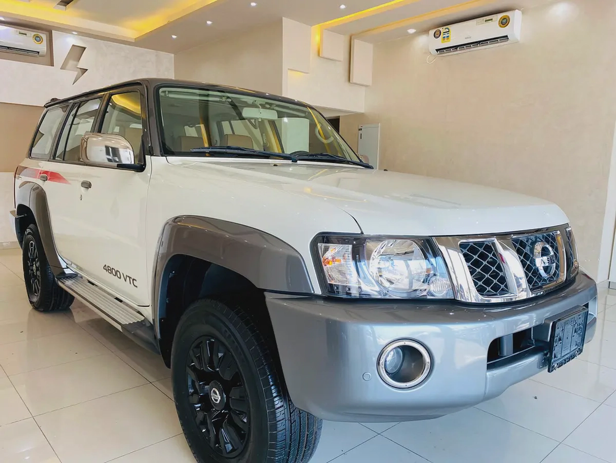 Nissan Patrol Safari Super Safari 2020 GCC Specs-5-5