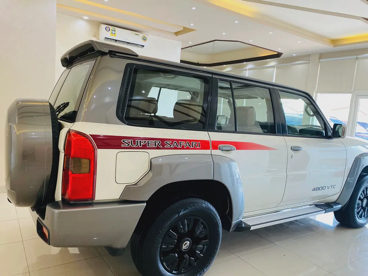 Nissan Patrol Safari Super Safari 2020 GCC Specs-7-7