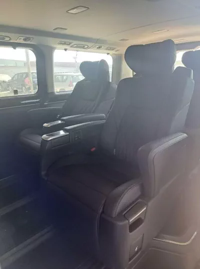 Toyota Granvia PREMIUM GRANVIA 3.5L-10