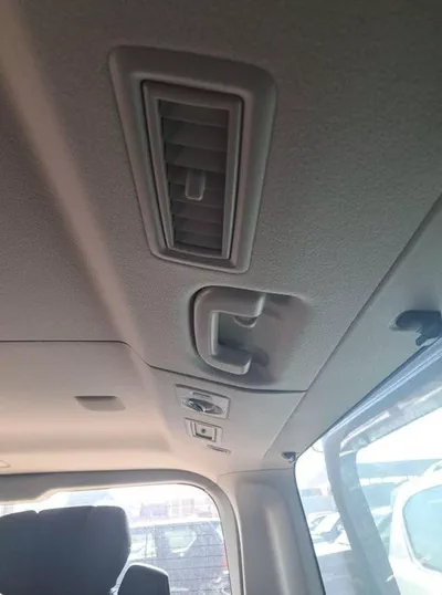 Toyota Granvia PREMIUM GRANVIA 3.5L-17