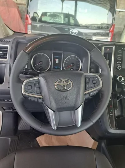 Toyota Granvia PREMIUM GRANVIA 3.5L-7