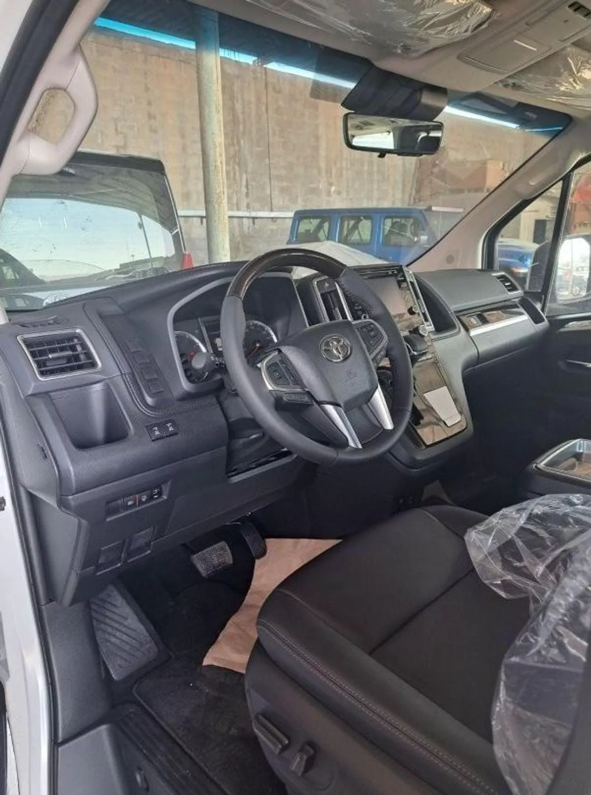 Toyota Granvia PREMIUM GRANVIA 3.5L-4-0