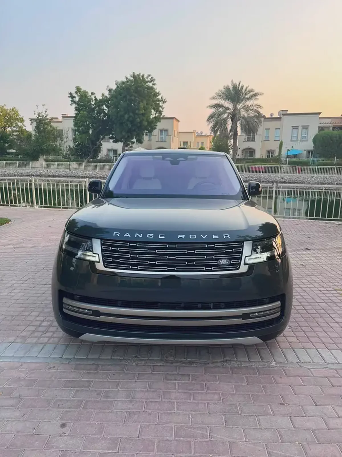 2023 Vogue SE GCC Specs Al Tayer Warranty and service-3-3
