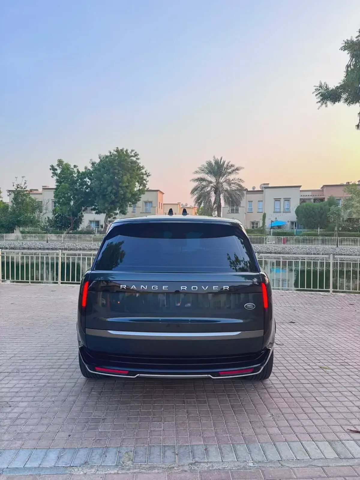 2023 Vogue SE GCC Specs Al Tayer Warranty and service-4-4
