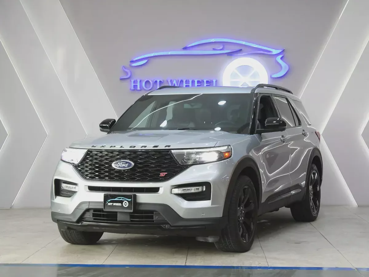 Ford Explorer ST 2022 GCC Specs - Low Mileage - Full Service History