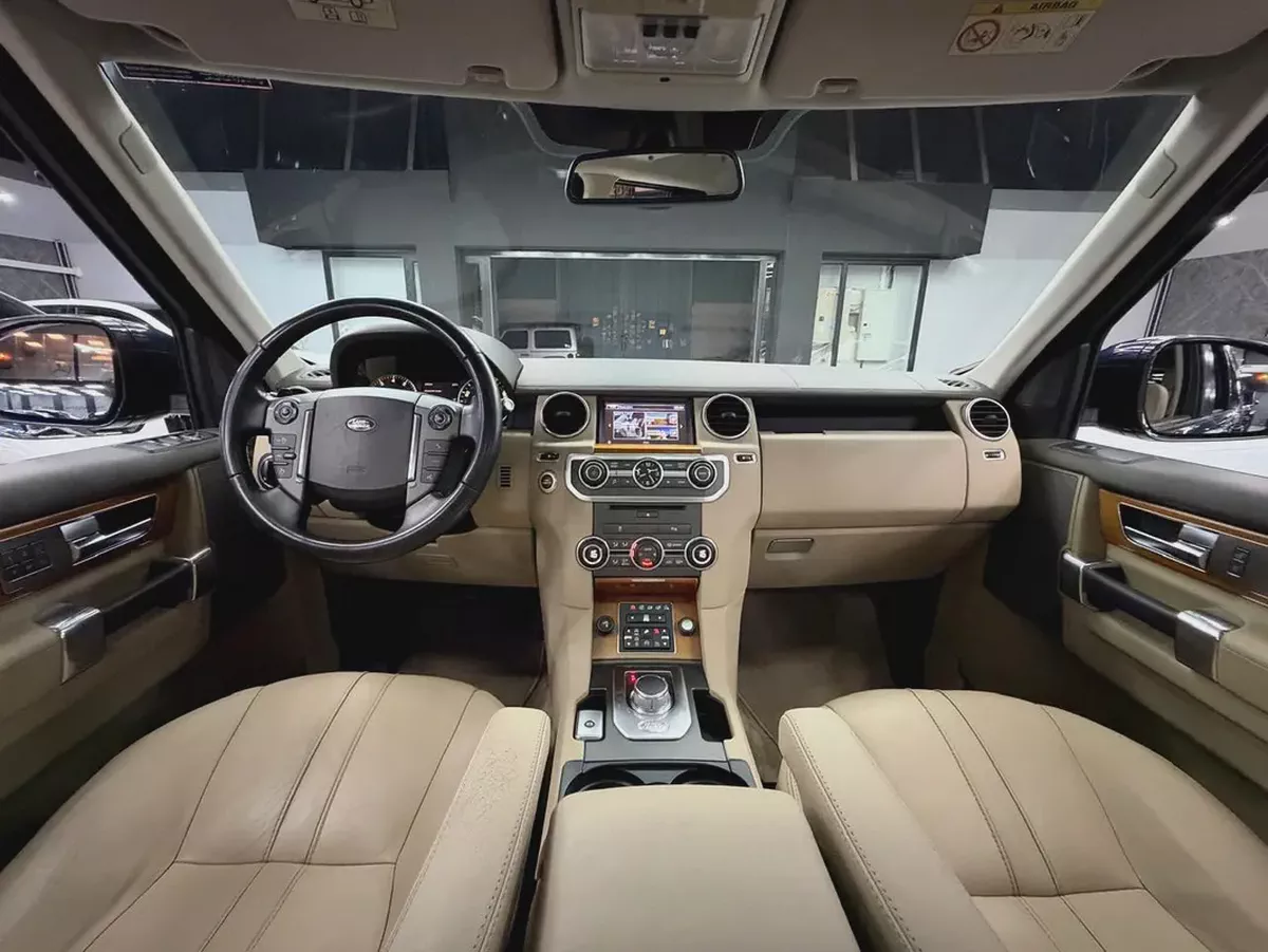Land Rover LR4 HSE  | Full Option 7 Seater | Low Kms | GCC Specs-7-7