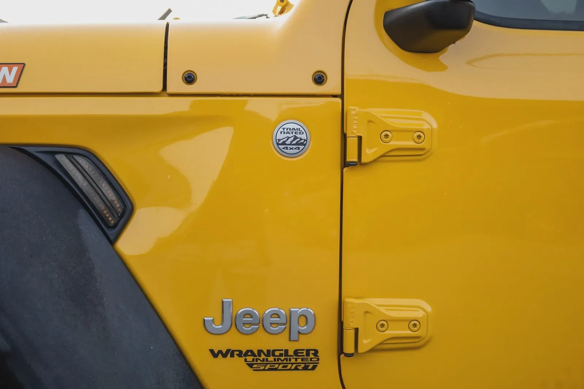 Jeep Wrangler Unlimited 2021-3-3