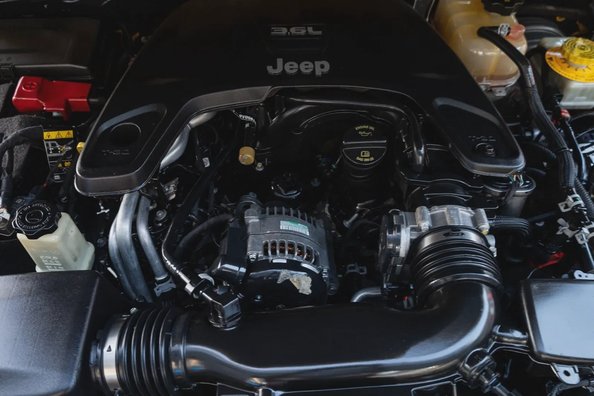 Jeep Wrangler Unlimited 2021-15-15