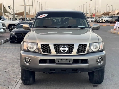 نيسان بترول سوبر سفاري Nissan Patrol Safari Super Safari 2021 - GCC Specs - Pristine Condition-8