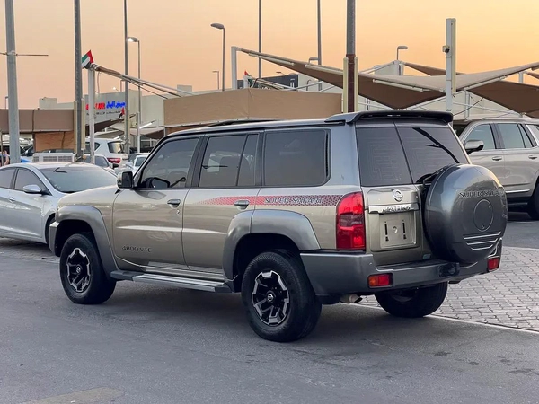 نيسان بترول سوبر سفاري Nissan Patrol Safari Super Safari 2021 - GCC Specs - Pristine Condition