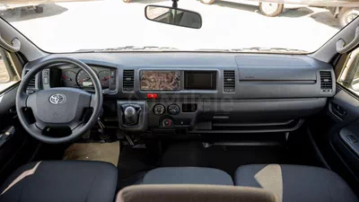 Toyota Hiace TOYOTA HIACE HR-15