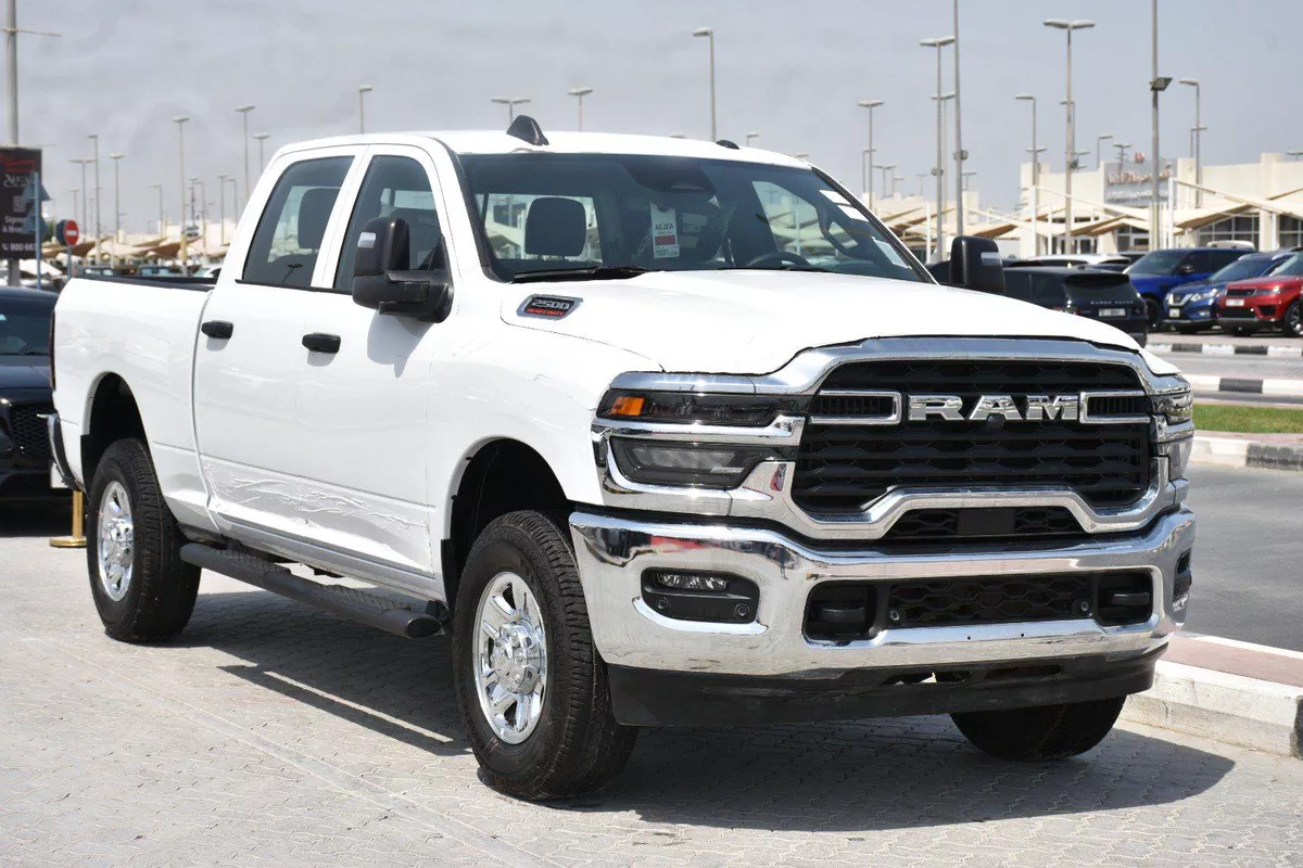 ( NEW ) RAM 2500 TRADESMAN ( 6.4 ) WHITE | 2025-12-12