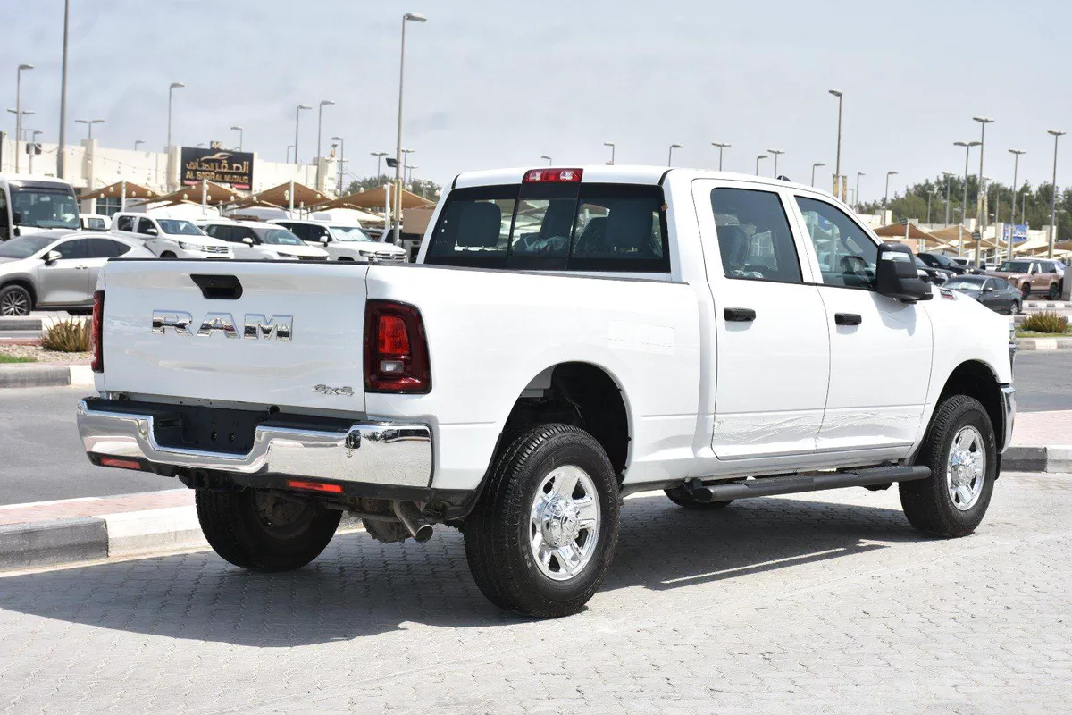 ( NEW ) RAM 2500 TRADESMAN ( 6.4 ) WHITE | 2025-7-7
