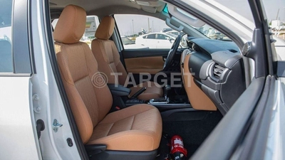Toyota Fortuner EXR FORTUNER 2.7L 4WD-18