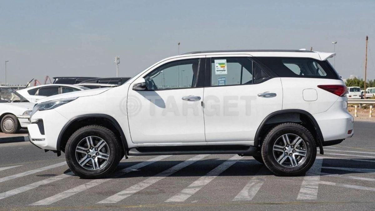 Toyota Fortuner EXR FORTUNER 2.7L 4WD