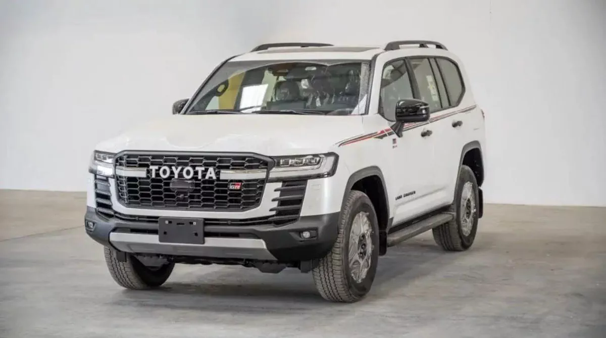 Toyota Land Cruiser GR SPORT LAND CRUISER GR SPORT 3.3L DIESEL 2026