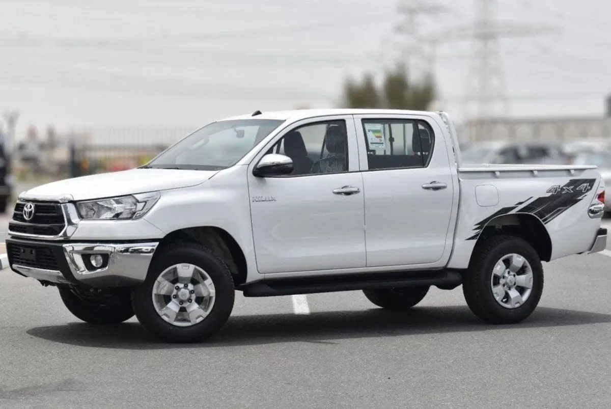 Toyota Hilux SGLX TOYOTA HILUX 2.4 med options power window