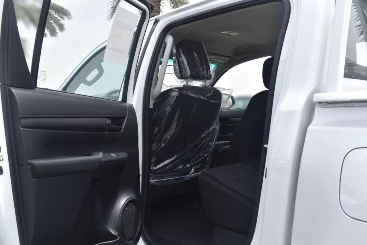 Toyota Hilux SGLX TOYOTA HILUX 2.4 med options power window-8-0