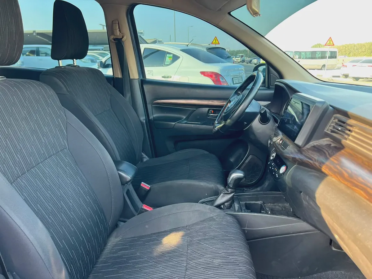 2021 Suzuki Ertiga | Full Option | Screen, Camera | GCC | Ref#1076-8-8