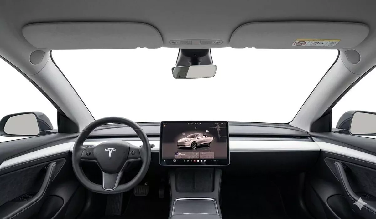 Tesla Model Y LONG RANGE AWD GCC SPECIFICATION -TESLA CENTRE DUBAI-9-0
