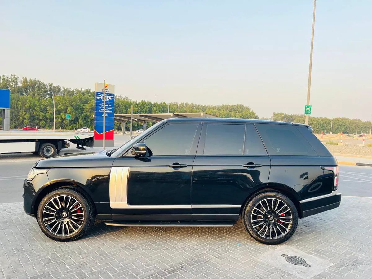 Land Rover Range Rover HSE   GCC-9-0